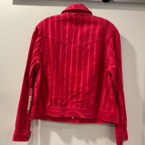 CAbi Cheeky Topper - Picture 3 of 6